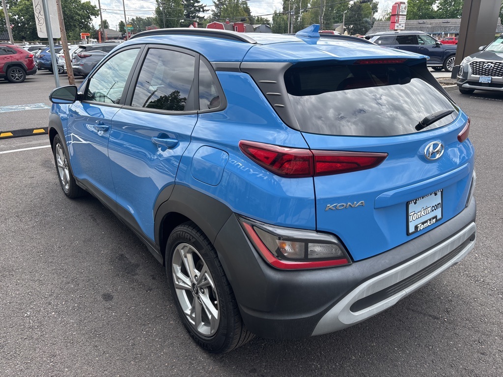 2022 Hyundai Kona SEL photo 7
