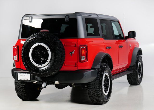 2024 Ford Bronco Big Bend photo 2