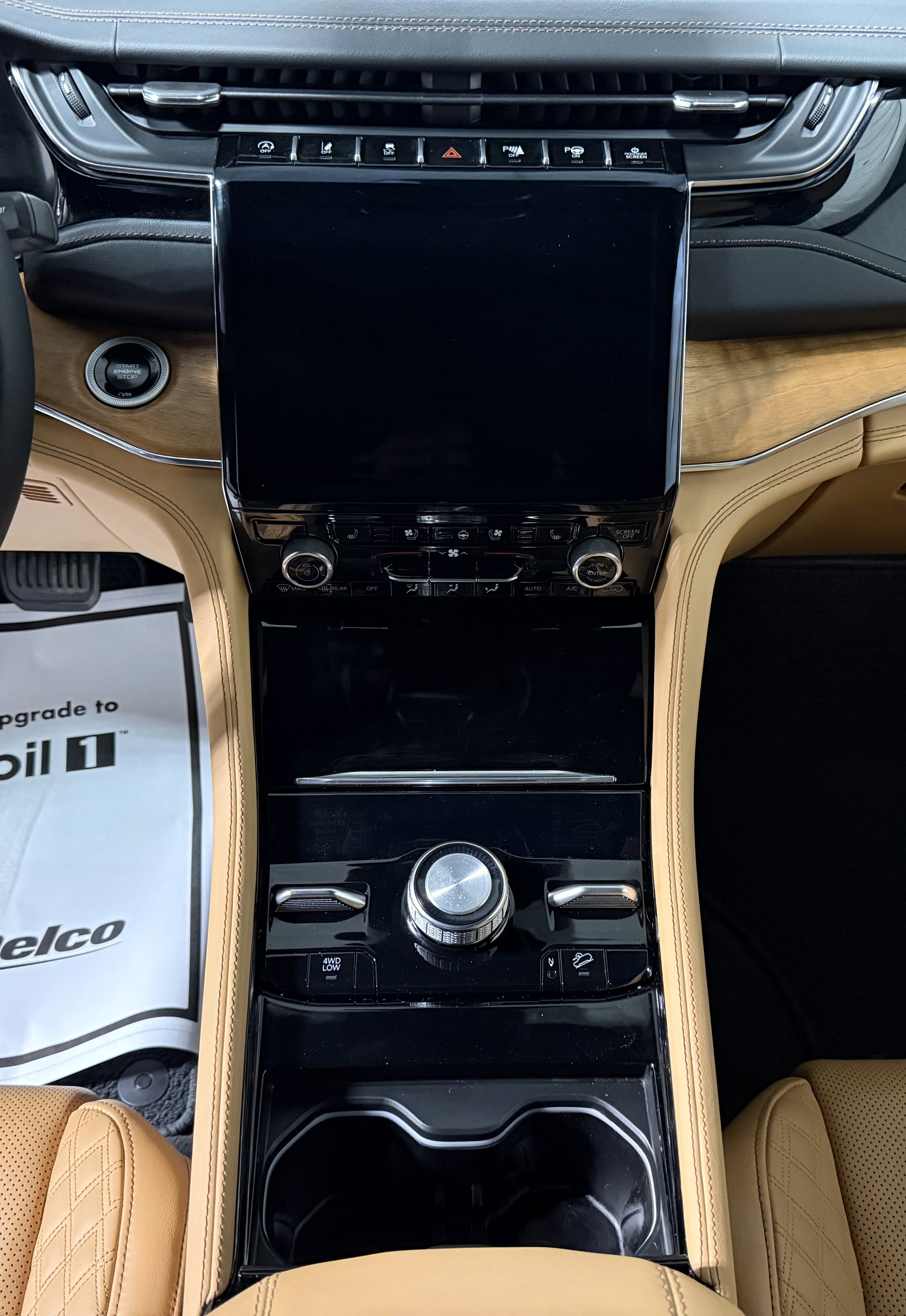 2024 Jeep Grand Cherokee Summit Reserve photo 3