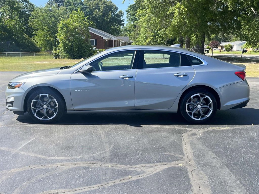 2024 Chevrolet Malibu 1LT photo 25