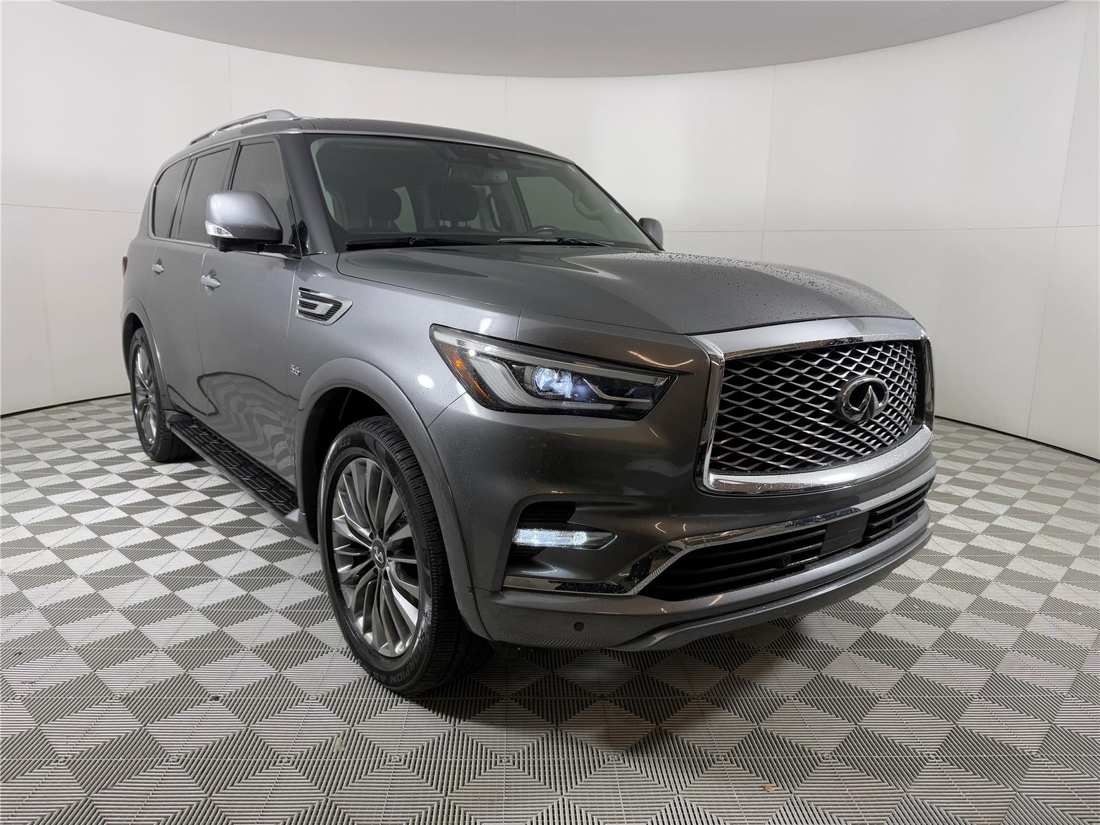 2019 INFINITI QX80's photo