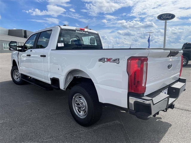 2026 Ford F-250 XL photo 3
