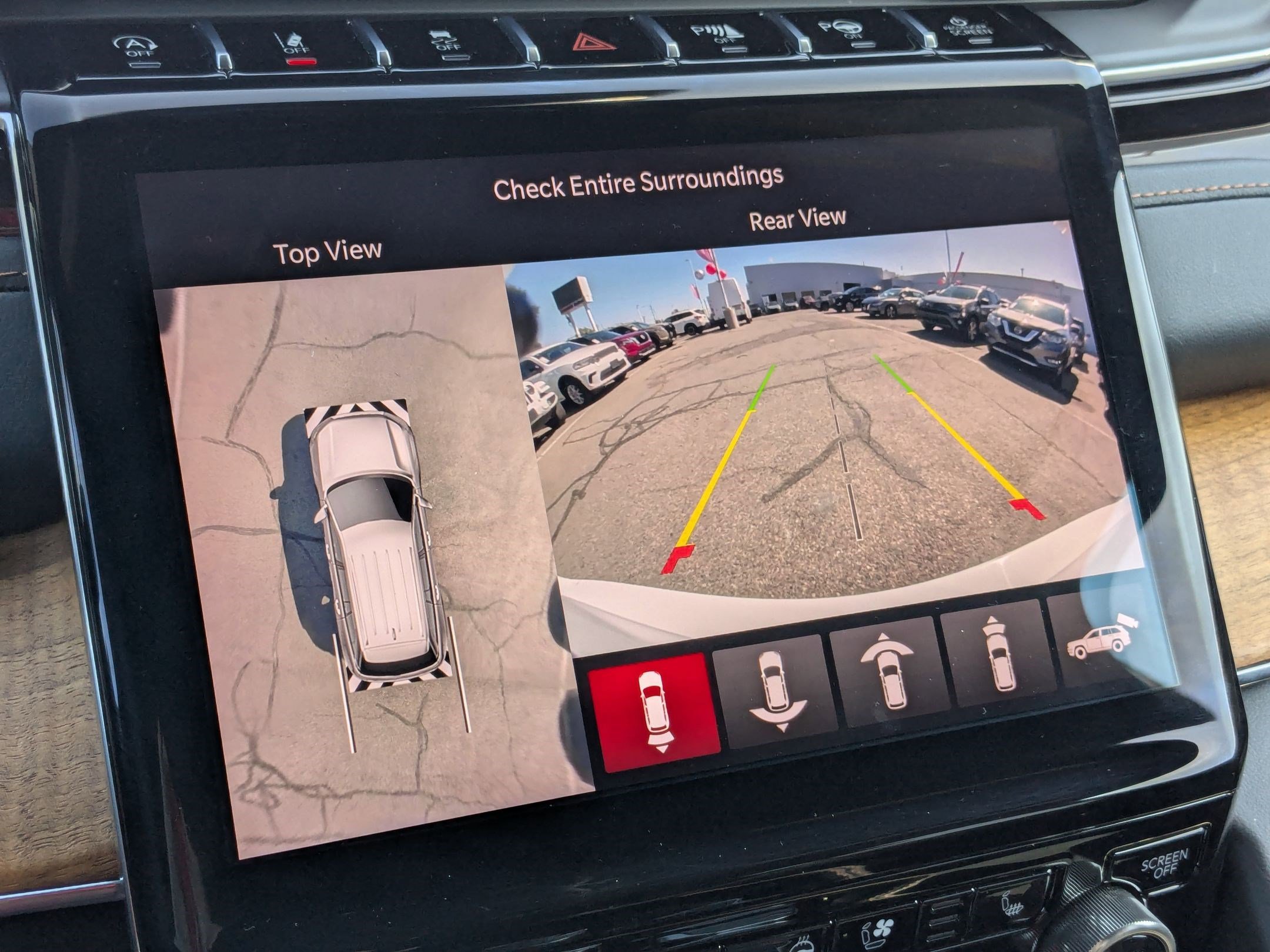2023 Jeep Grand Cherokee L Summit Reserve photo 18