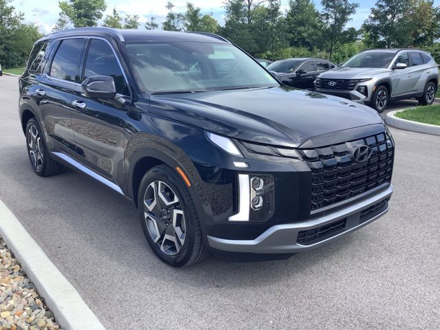 2024 Hyundai Palisade Limited photo 3