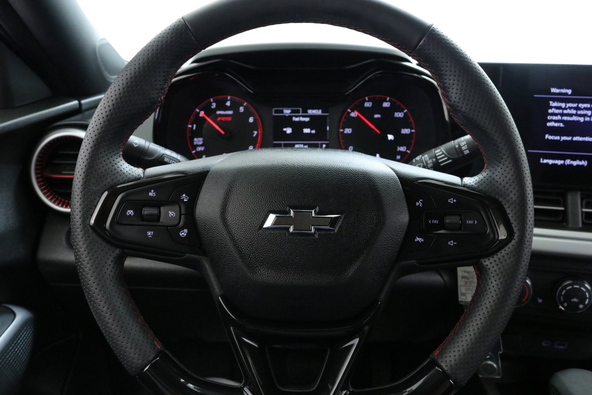 2024 Chevrolet Trax photo 12