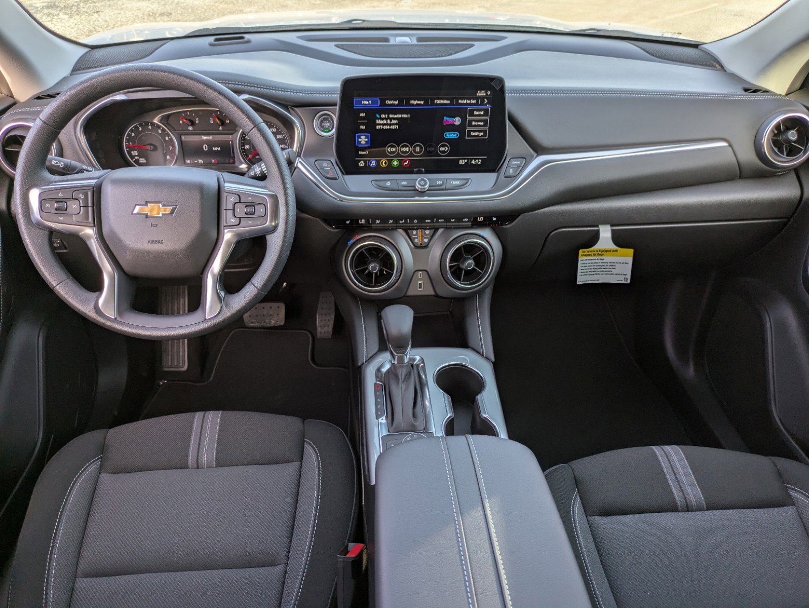 2025 Chevrolet Blazer 2LT photo 16