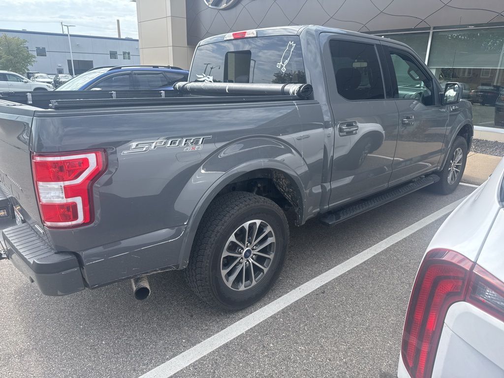 2020 Ford F-150 XLT photo 17