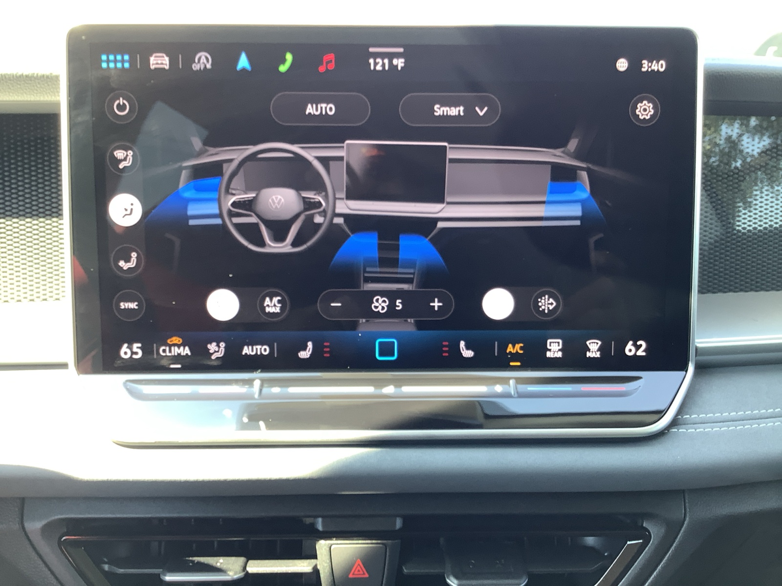 2025 Volkswagen Tiguan SE photo 17