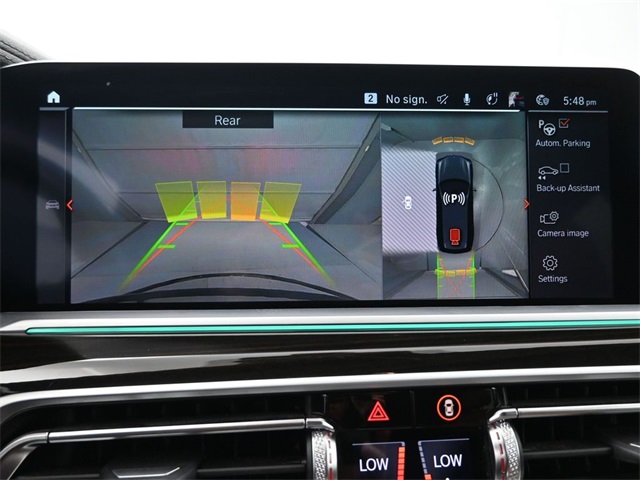 2021 Bmw X7 M50i photo 2