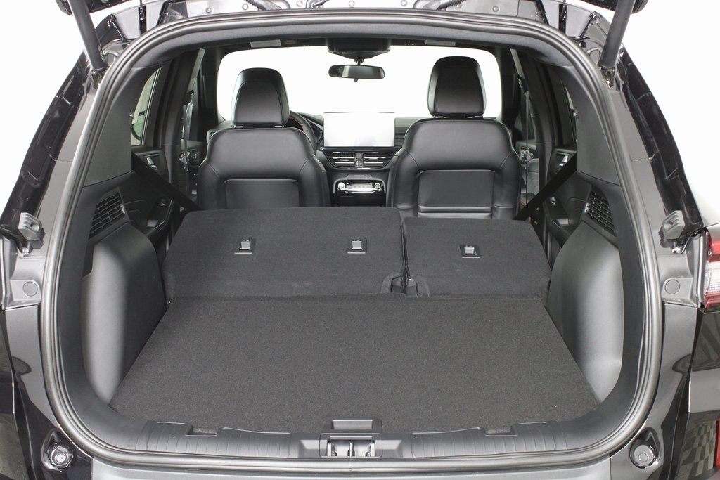 2026 Ford Escape ST-Line Select photo 3
