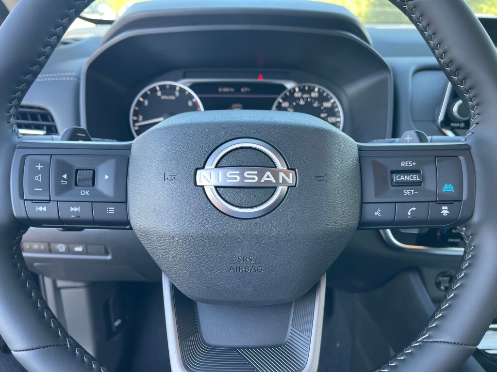 2026 Nissan Rogue SV photo 11