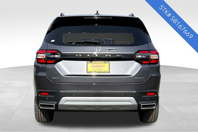 2025 Honda Pilot Touring photo 4