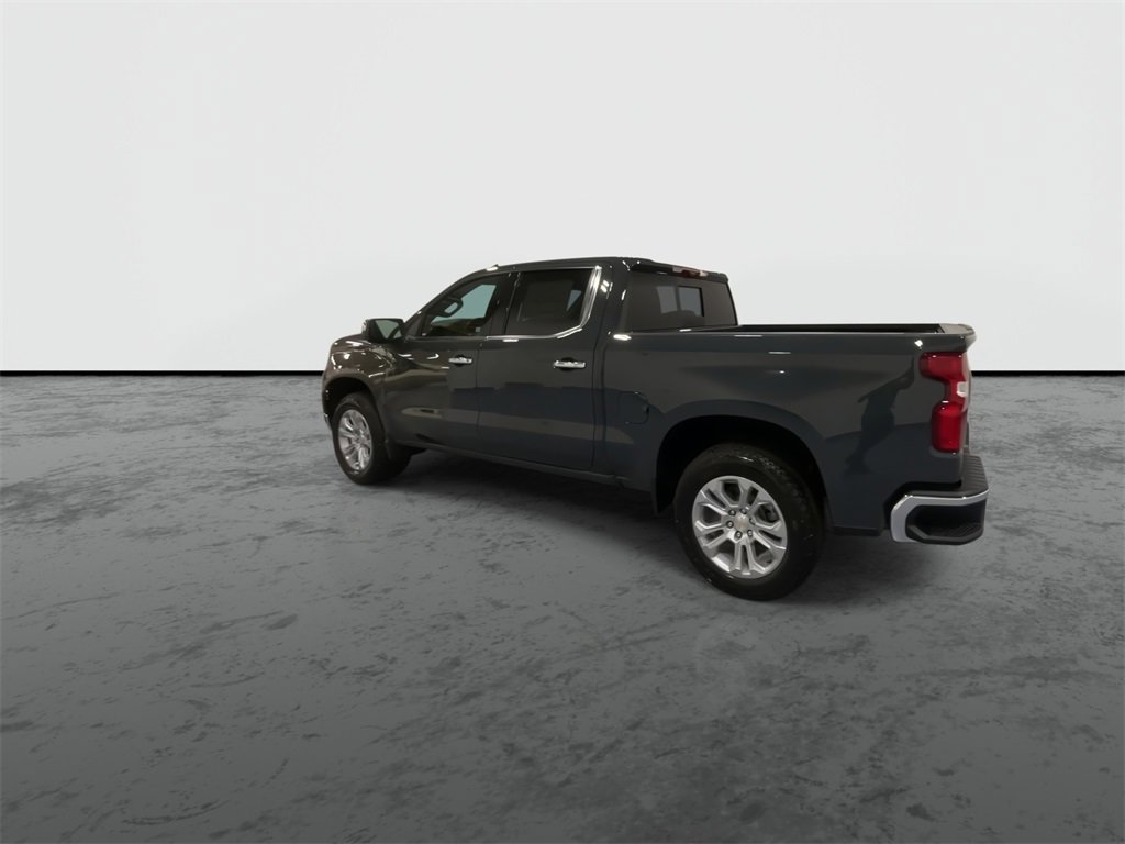 2026 Chevrolet Silverado 1500 LTZ photo 5