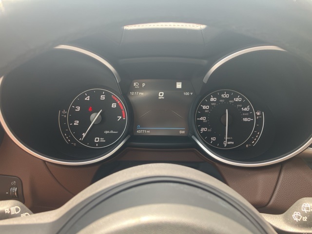 2021 Alfa Romeo Stelvio Ti photo 21