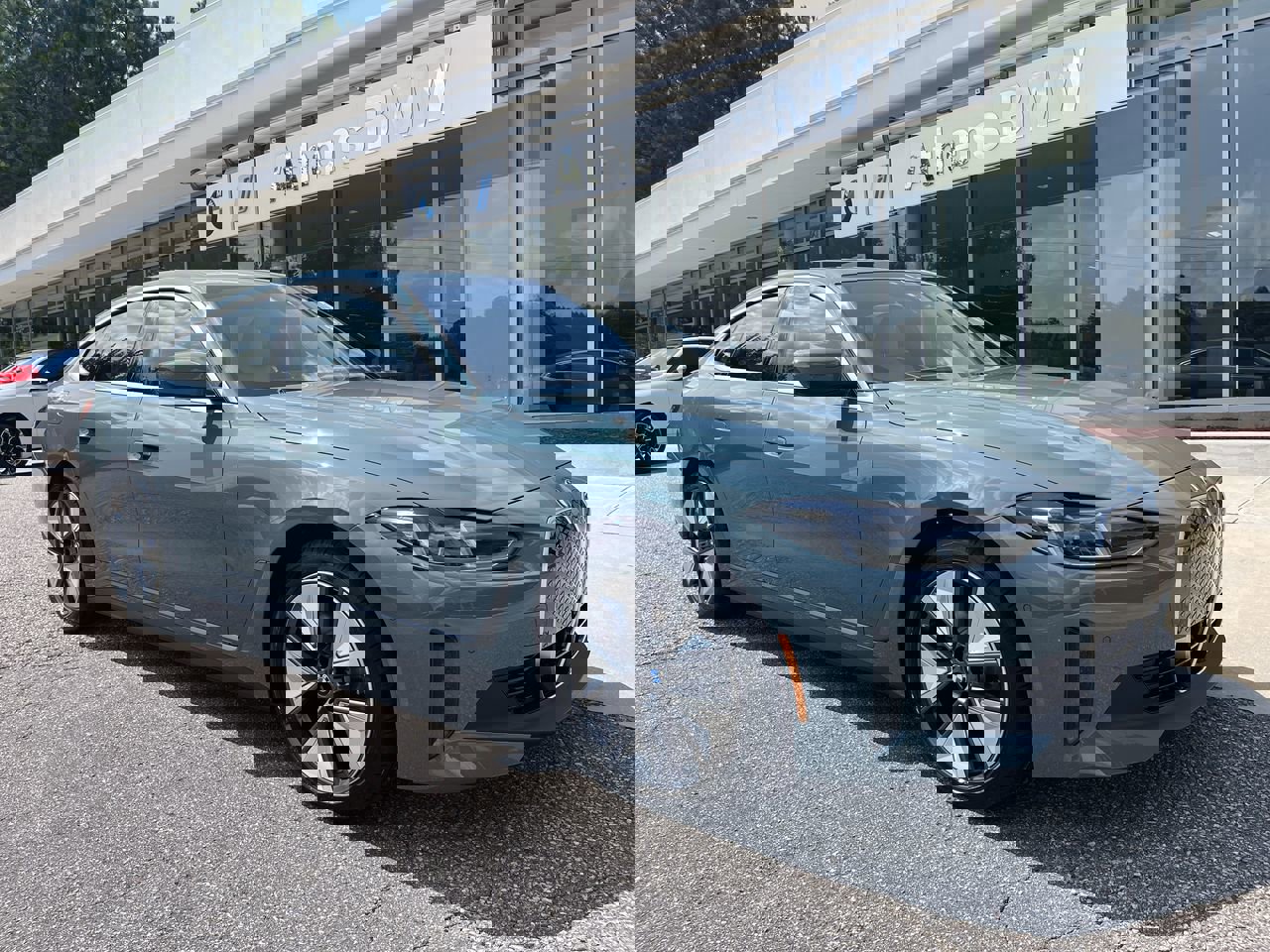 2025 BMW i4 40's photo