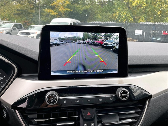2022 Ford Escape SE photo 25