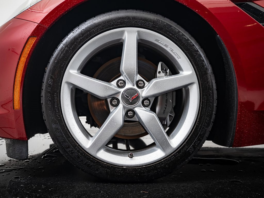 2014 Chevrolet Corvette Stingray 2LT photo 14