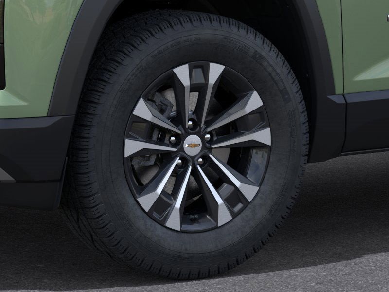 2026 Chevrolet Equinox LT photo 4