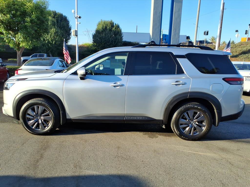 2022 Nissan Pathfinder SV photo 21