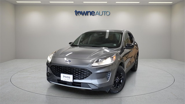 2020 Ford Escape SE's photo