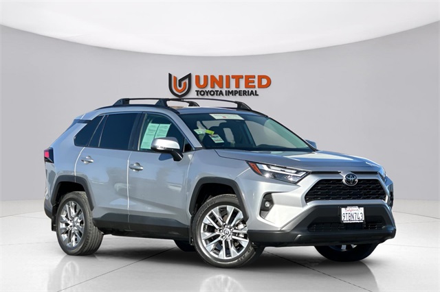 2025 Toyota RAV4 XLE Premium's photo