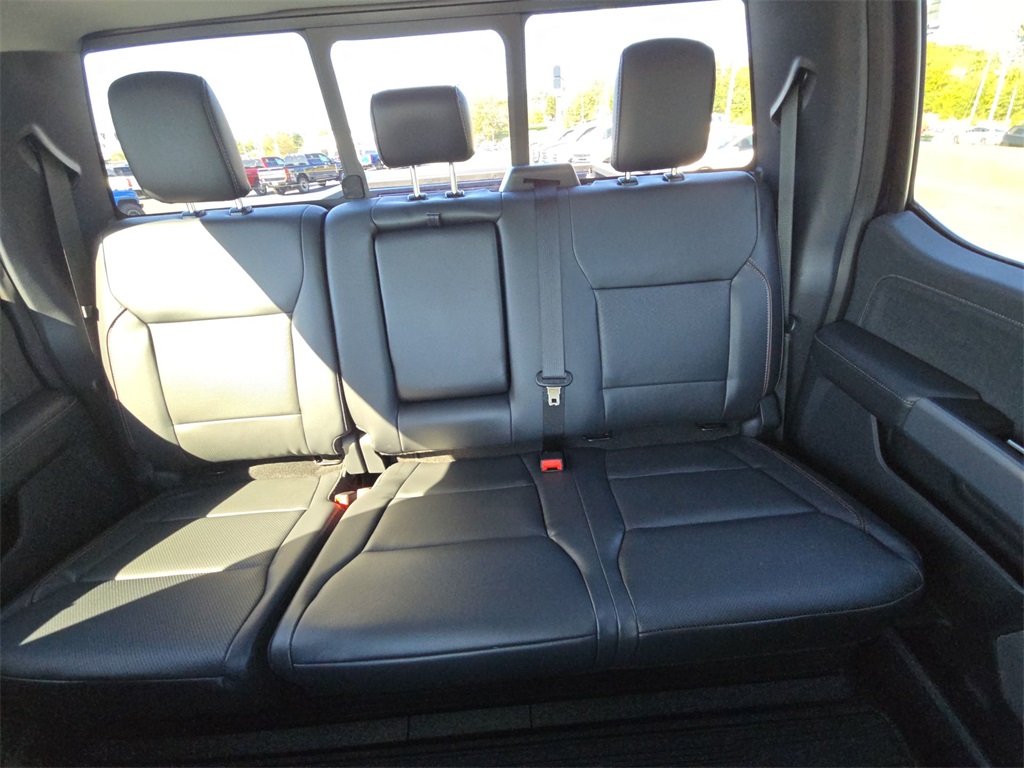 2024 Ford F-250 Lariat photo 21