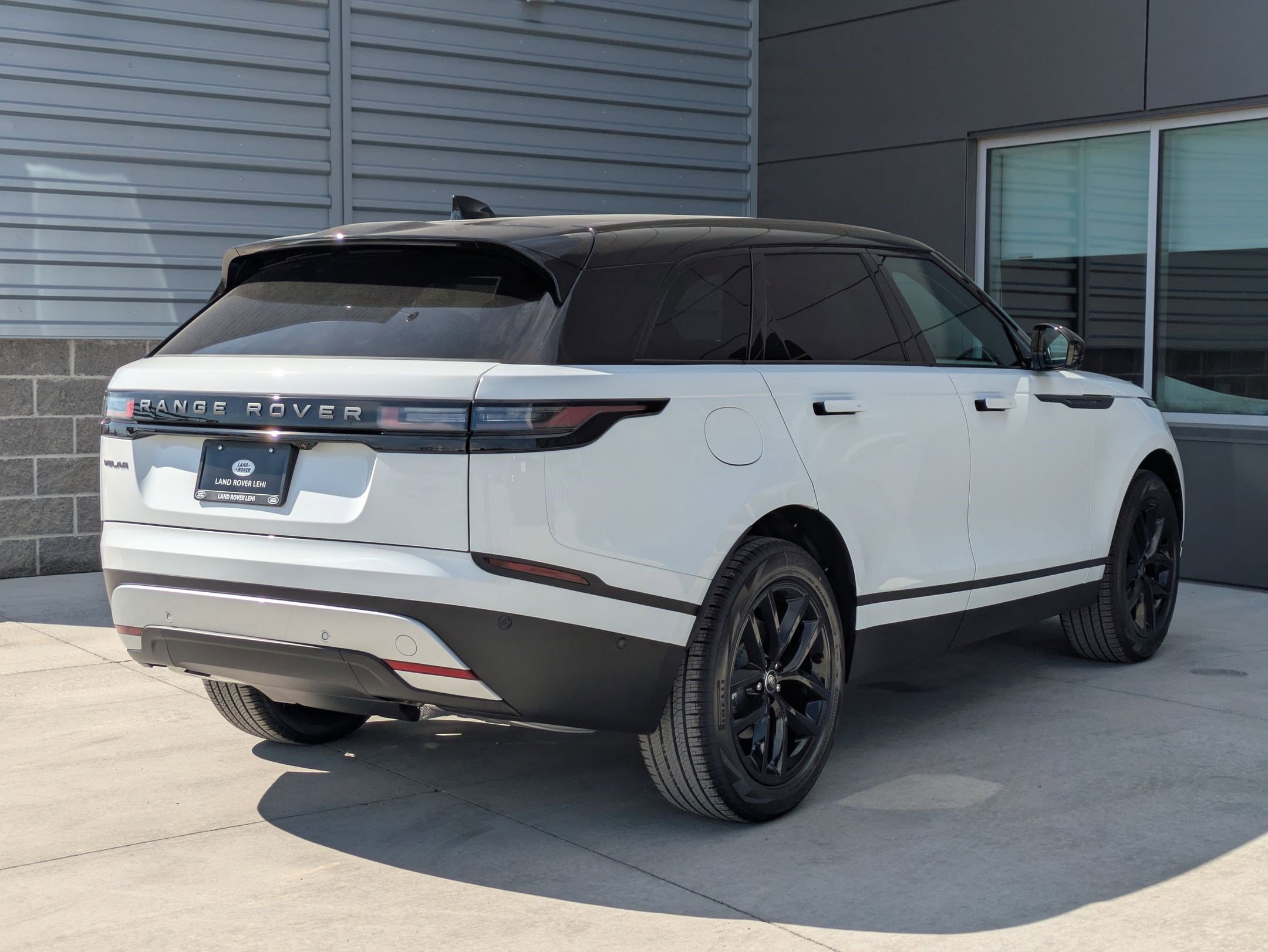 2026 Land Rover Range Rover Velar S photo 5