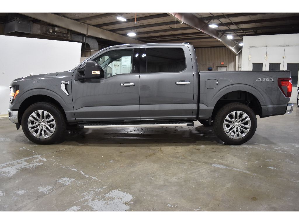 2024 Ford F-150 XLT photo 4