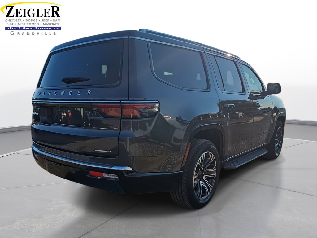 2024 Jeep Wagoneer Series II photo 3