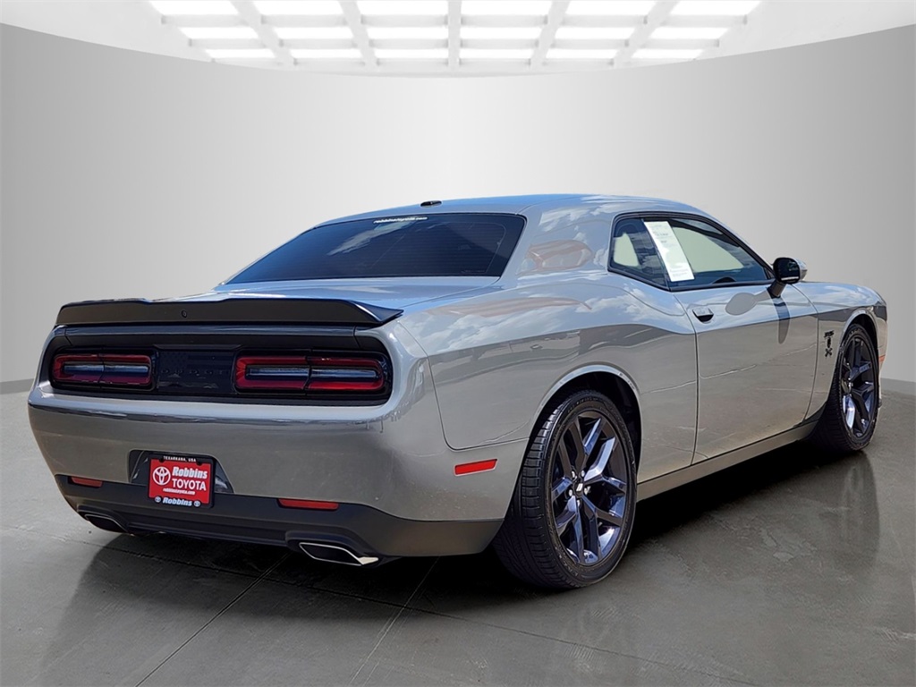 2023 Dodge Challenger R/T photo 5