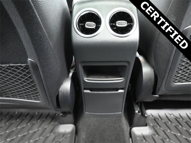 2024 Mercedes Benz GLB 250 photo 22