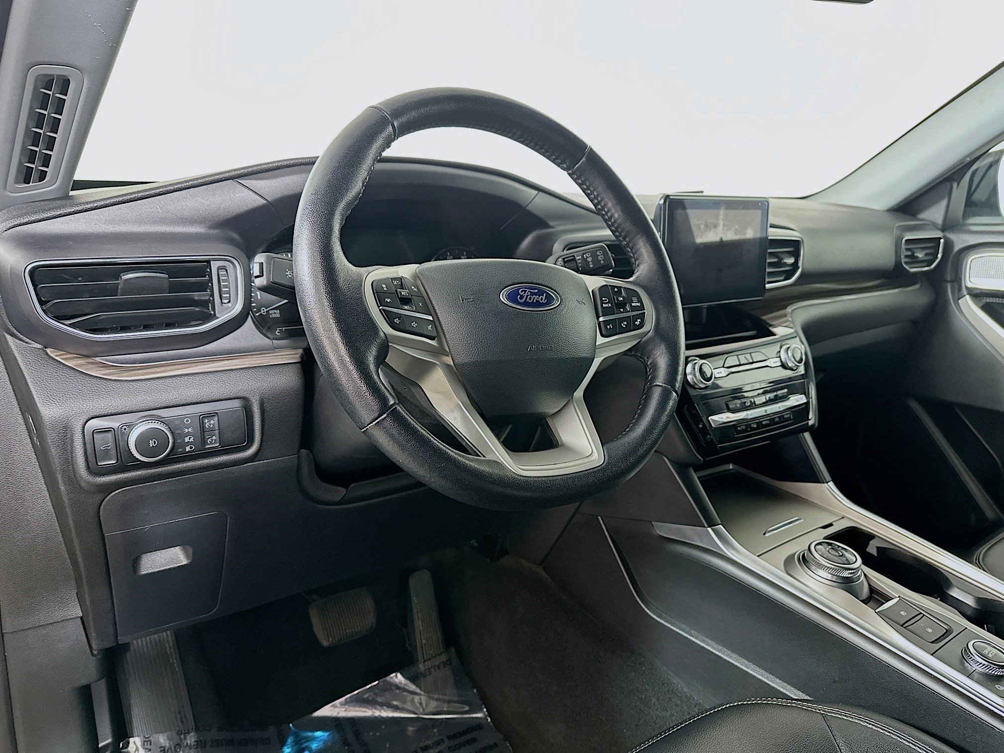 2023 Ford Explorer Limited photo 9
