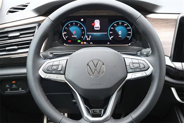 2025 Volkswagen Atlas SEL Premium R-Line photo 7