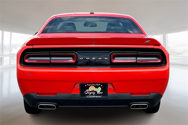 2022 Dodge Challenger GT photo 4