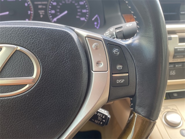 2013 Lexus ES 350 photo 24
