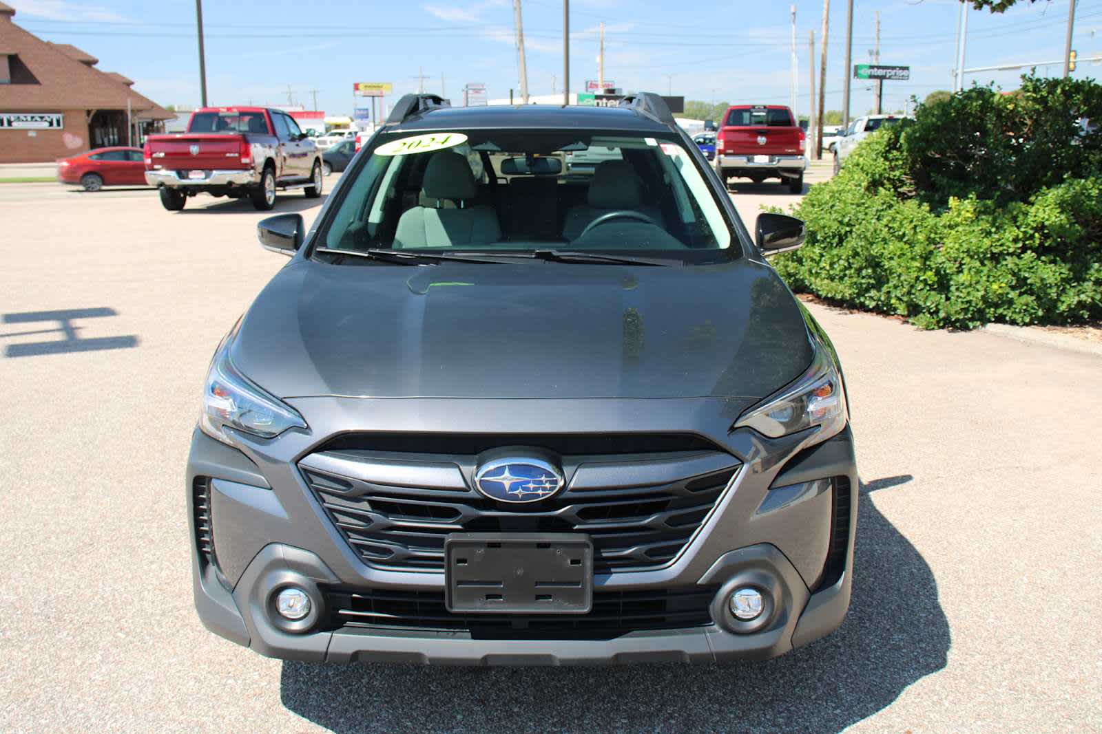 2024 Subaru Outback Premium photo 3