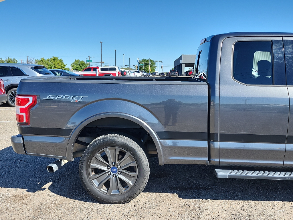2018 Ford F-150 XLT photo 3