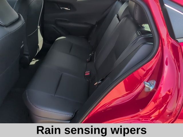 2026 Toyota Prius XLE photo 9