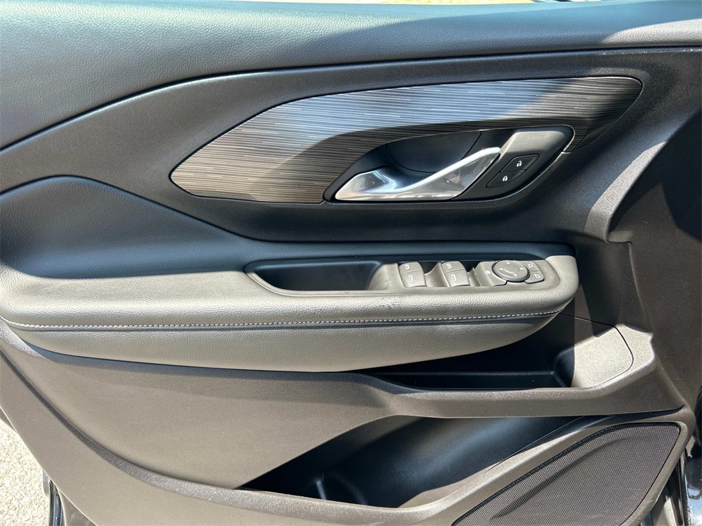 2024 Gmc Terrain SLE photo 25