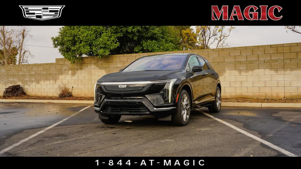 2026 Cadillac OPTIQ Luxury's photo