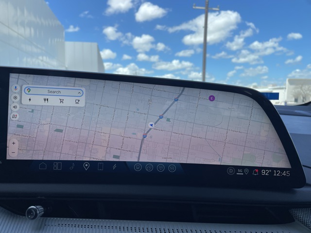 2025 Cadillac Optiq Luxury photo 11