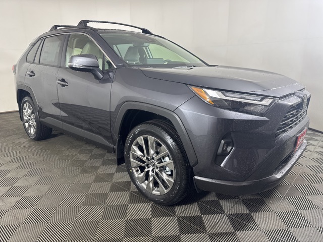 2025 Toyota RAV4 XLE Premium's photo