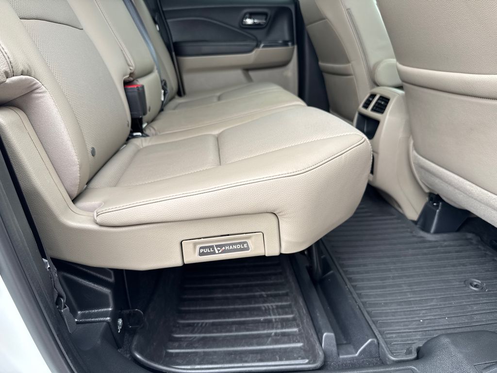 2023 Honda Ridgeline RTL photo 14