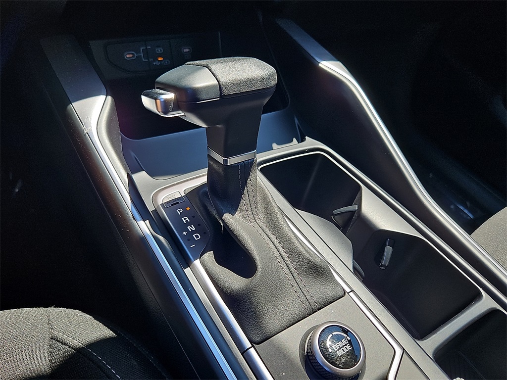 2025 Kia Sorento LX photo 12