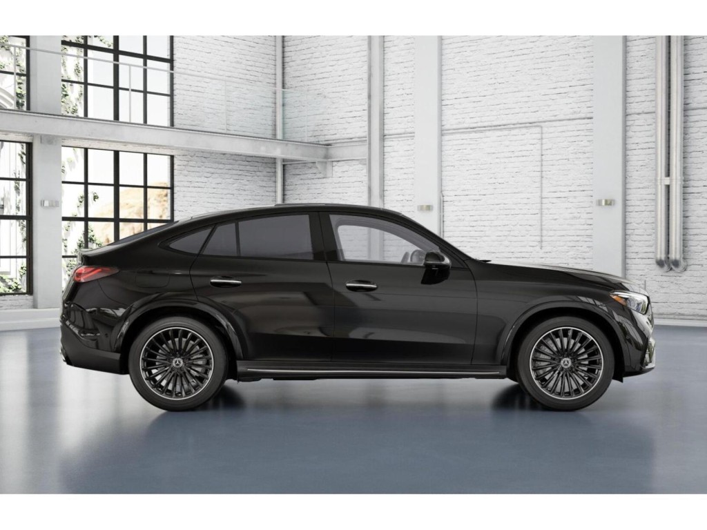 2026 Mercedes Benz GLC 300 4MATIC photo 2