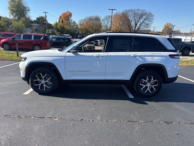 2025 Jeep Grand Cherokee Limited photo 4