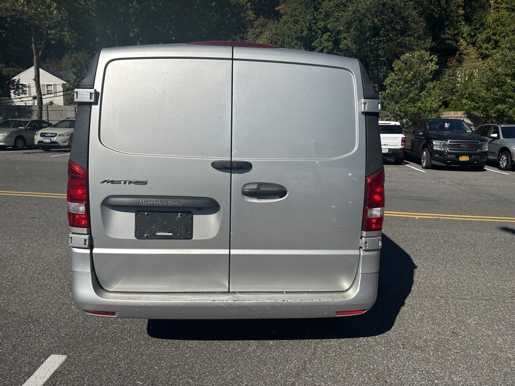 2021 Mercedes Benz Metris Cargo photo 3