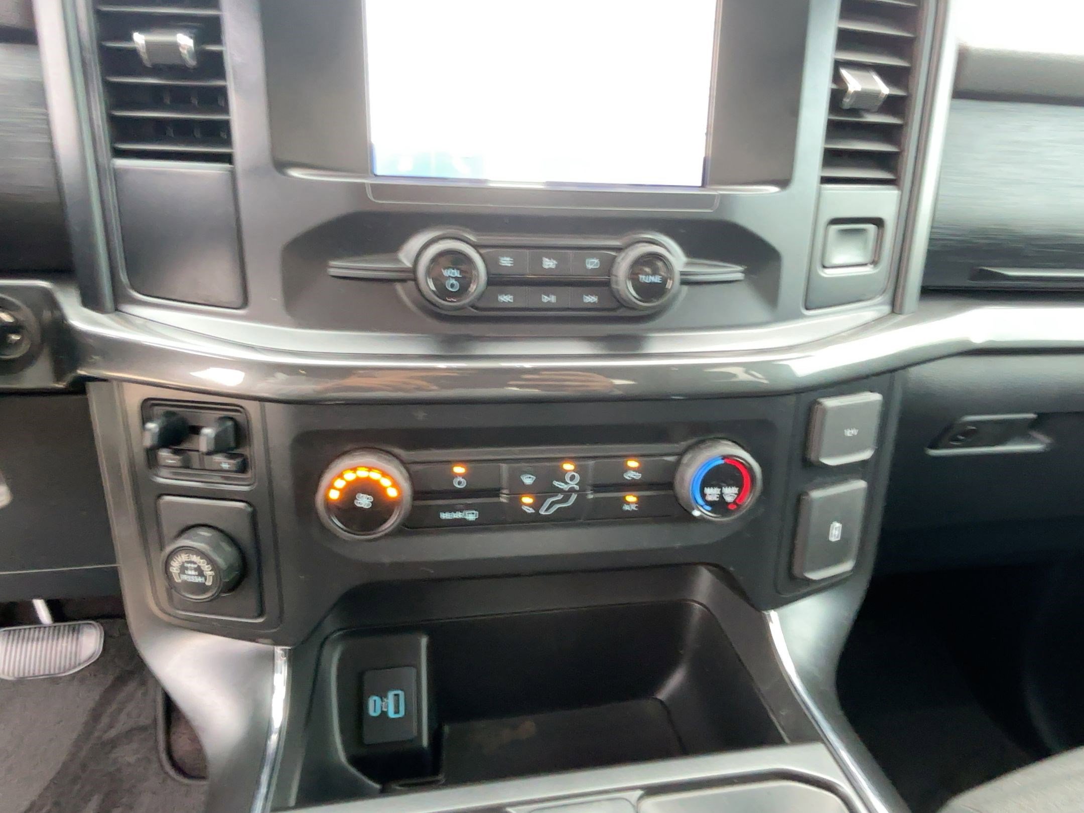 2021 Ford F-150 XL photo 14