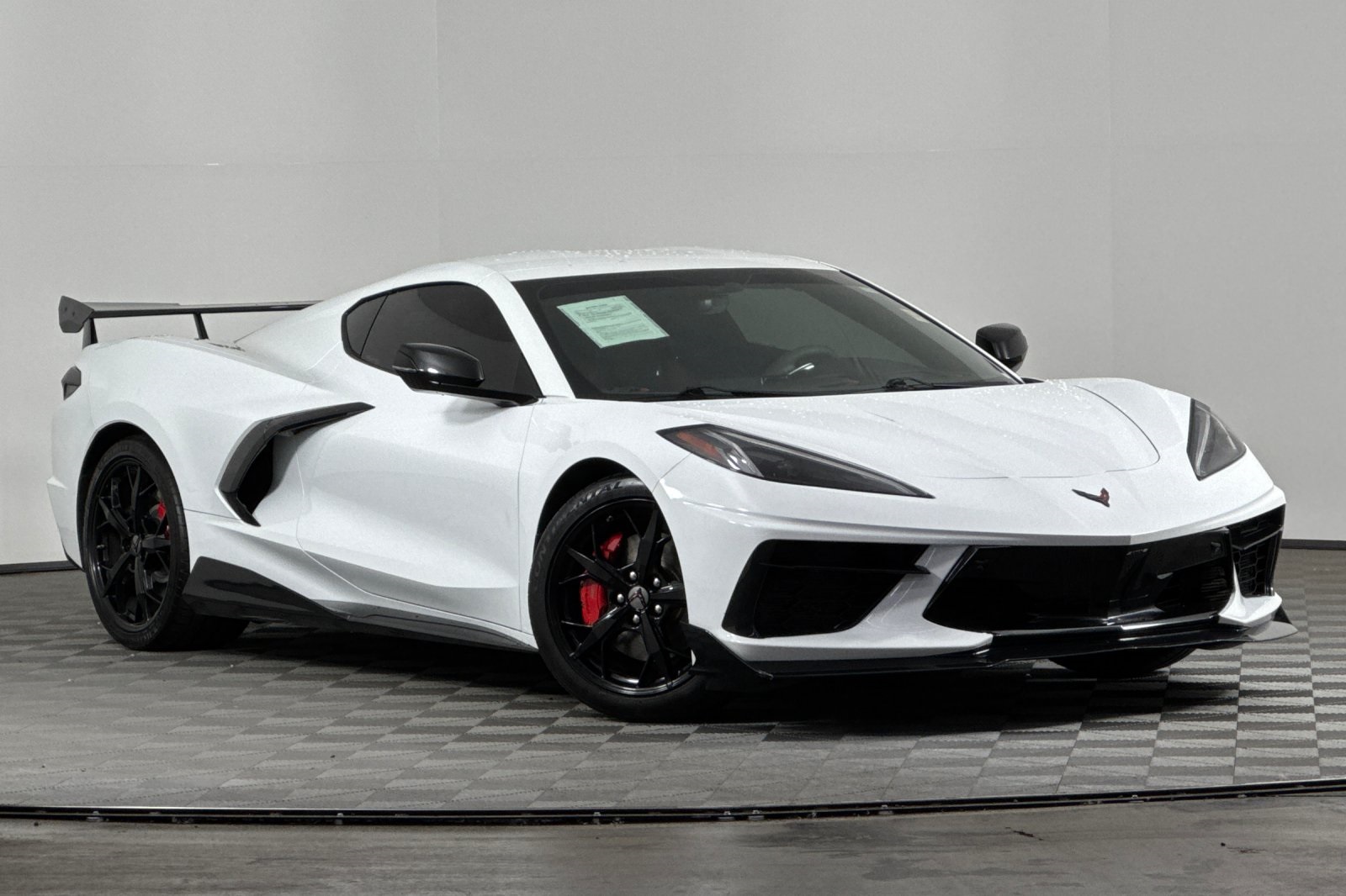 2022 Chevrolet Corvette Stingray 3LT photo 2