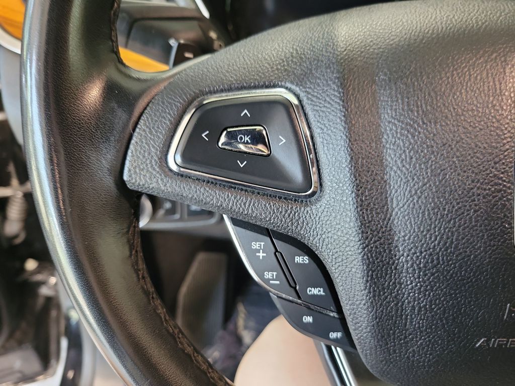 2017 Lincoln MKC Select photo 10